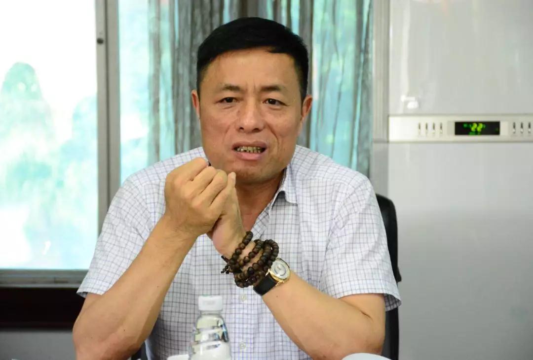 《石材工業(yè)“十四五”發(fā)展規(guī)劃》調(diào)研會(huì)議現(xiàn)場(chǎng)