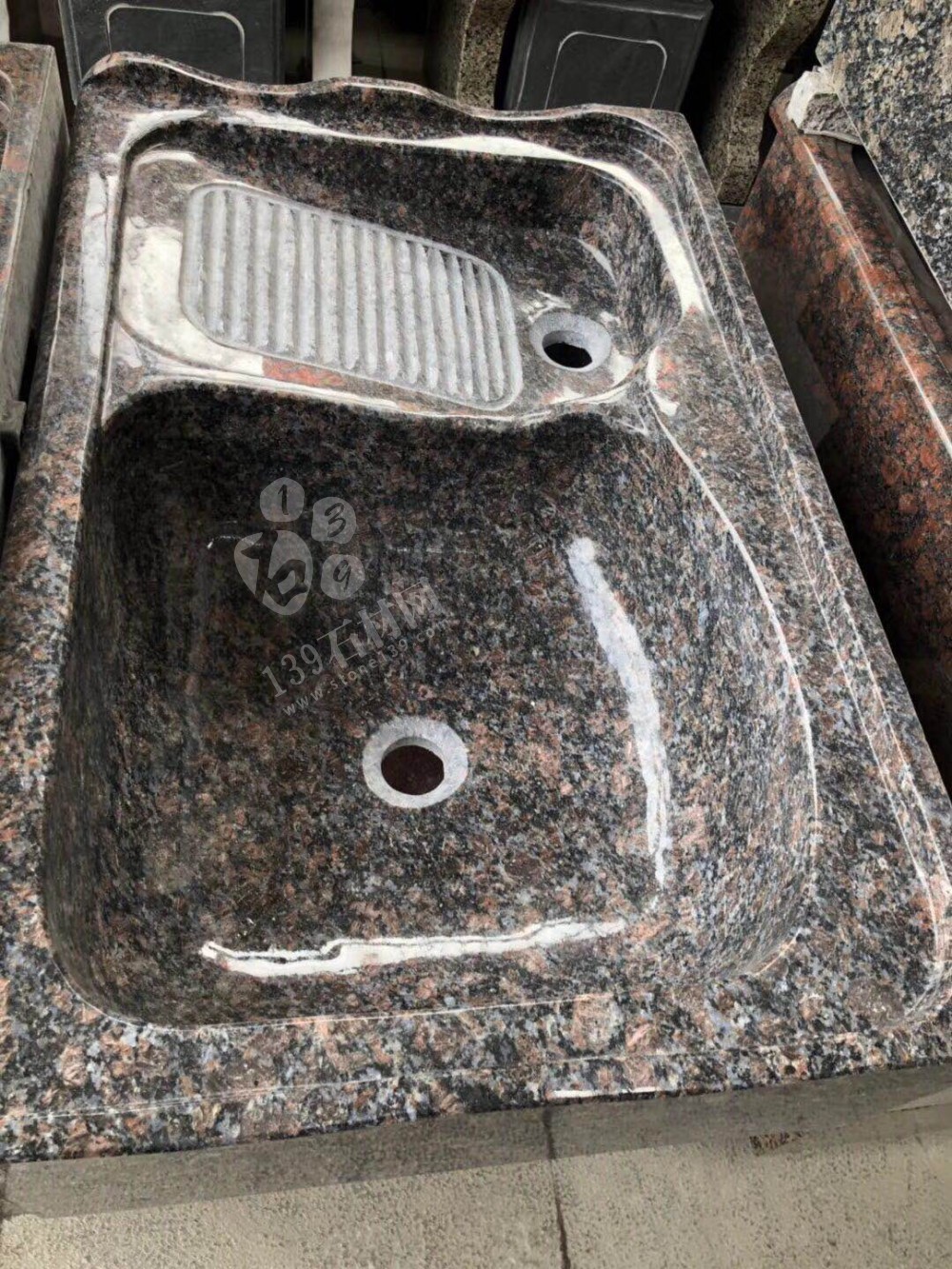 2020年元旦新上一批天然石材洗衣池，樂晨花崗巖洗衣池年底大放價