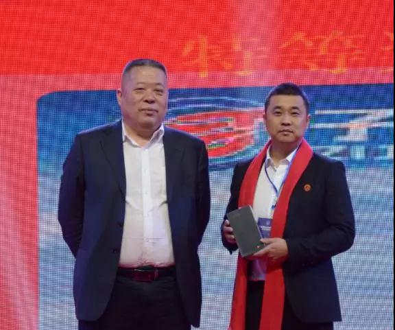 首屆石材機(jī)械輔料產(chǎn)業(yè)發(fā)展論壇在福建水頭成功舉行，論道賦能產(chǎn)業(yè)未來(lái)新發(fā)展