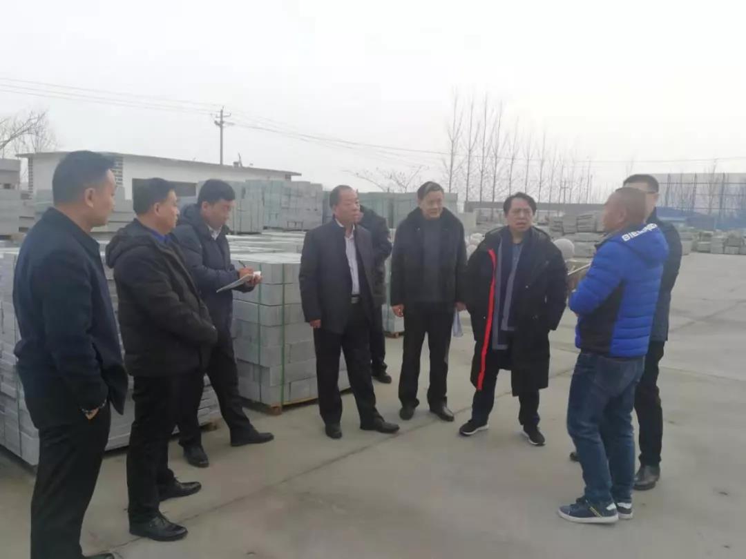 只爭朝夕---中國建筑材料工業規劃研究院、山東省石材行業協會等共同考察調研山東鄒城石材行業!