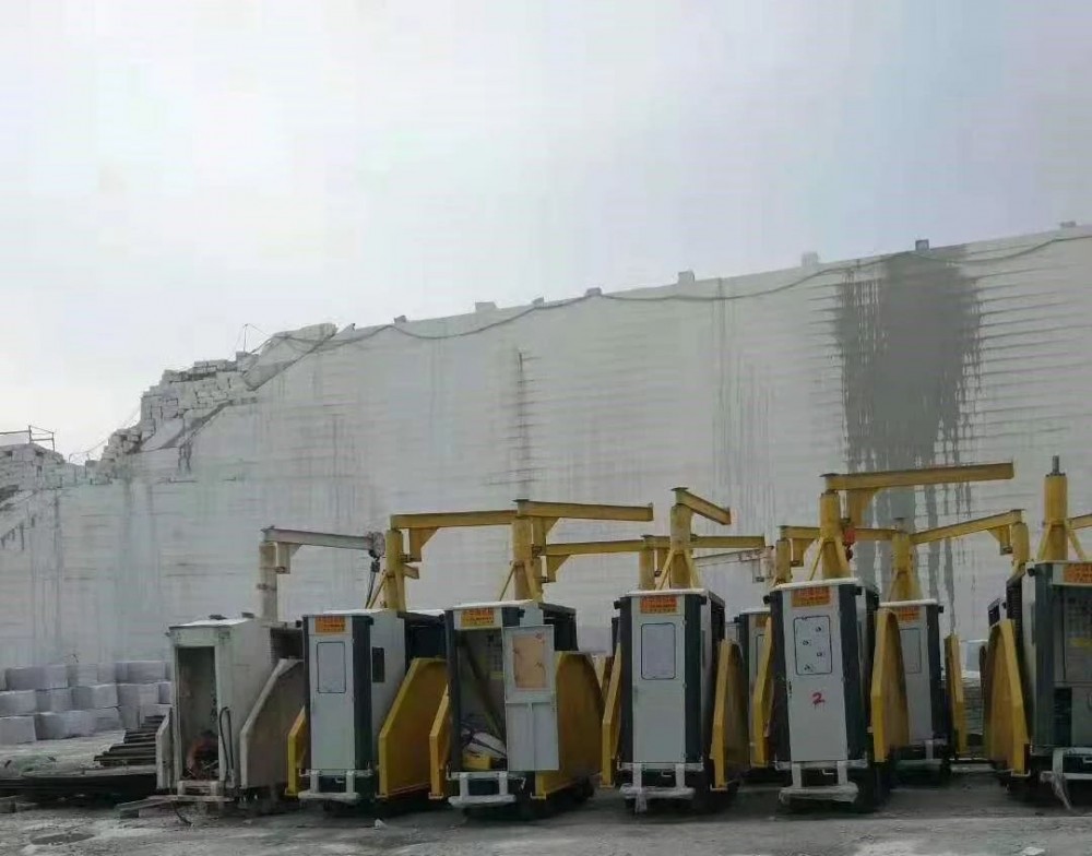 爆料：麻城礦山2020年大年30初一初二都開工！