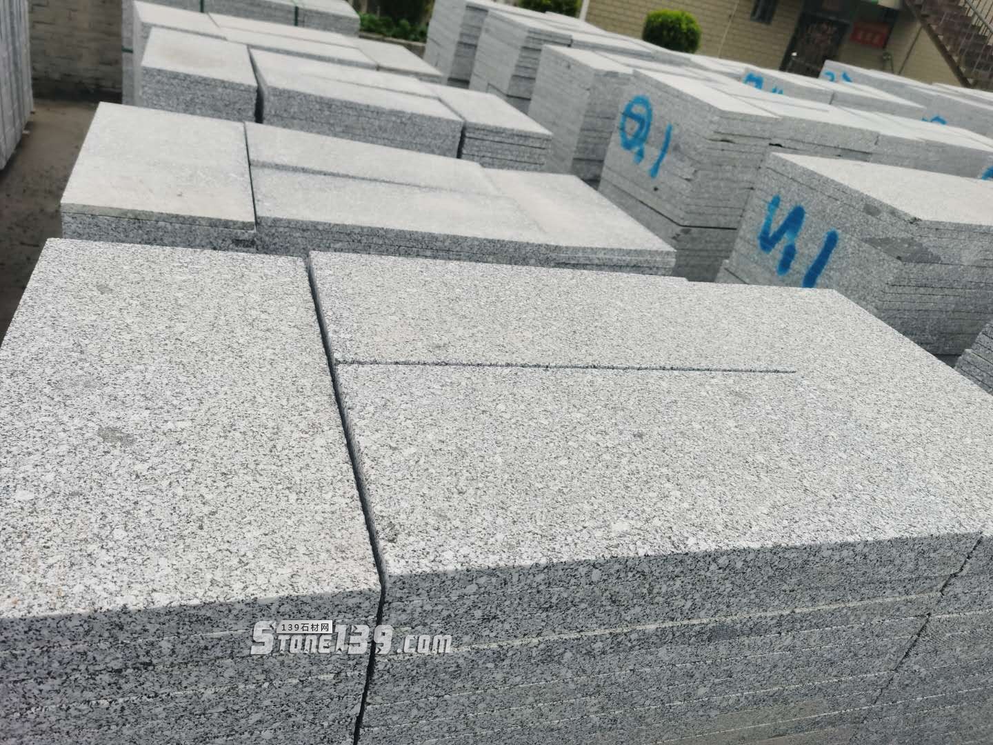 溆浦縣福華石業(yè)有限公司主營湖南芝麻灰、湖南芝麻黑