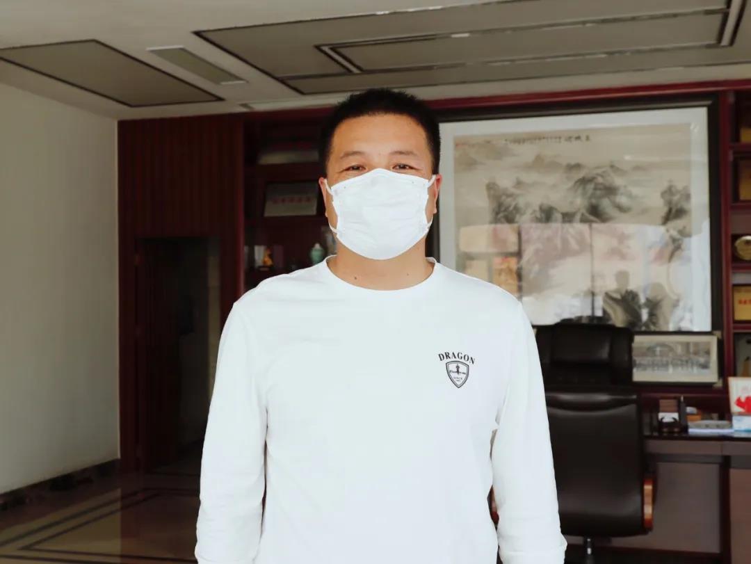 華潤石業黃慶達：只要防控需要，再貴都是值得的