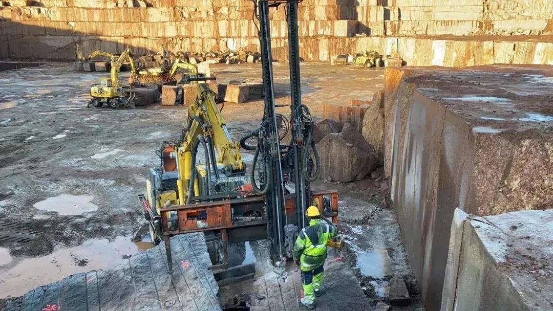 自然資源部發(fā)布重磅文件，采礦權(quán)辦理“一證難求”終于要改變了！