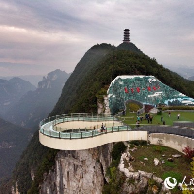 供應(yīng)涂鴉藝術(shù)、墻體彩繪設(shè)計(jì)、經(jīng)典彩繪壁畫、經(jīng)典涂鴉畫