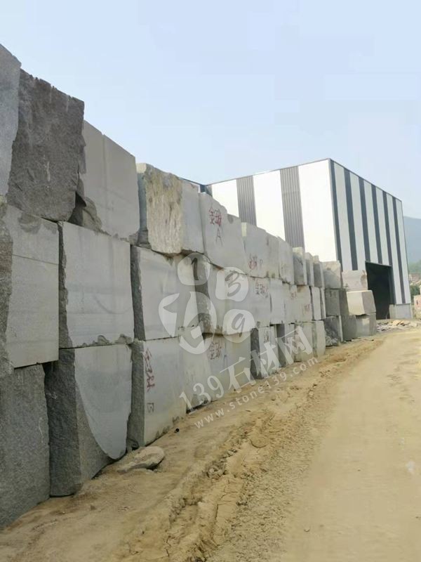 【金琳石業(yè)】主營：廣西芝麻黑、鐘山青石材（鐘山縣特色花崗巖）