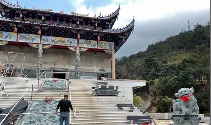 廣西青石桂林龍勝縣輝綠巖石材礦山及超大荒料欣賞！