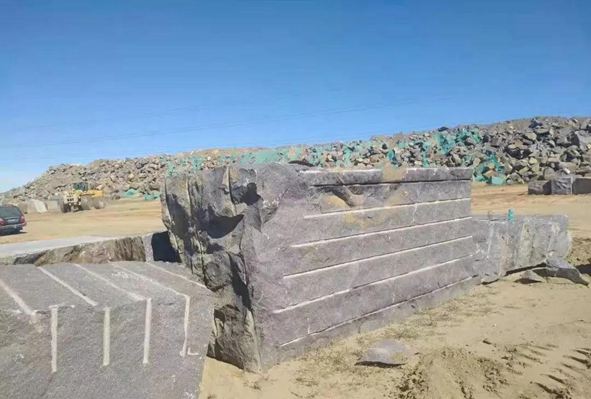 內蒙古烏拉特中旗聯社與當地石材行業商會初步達成信貸合作意向，附黑石產品欣賞！