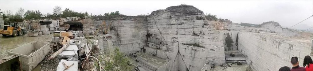 遼寧省莊河市太平嶺鄉青林村花崗巖:芝麻白G603石材欣賞